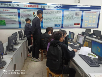 計算機協(xié)會成功舉辦計算機答題競賽，推動計算機輔助設(shè)備技術(shù)開發(fā)